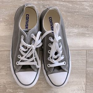 Converse unisex YOUTH SIZE 3 gray shoes
